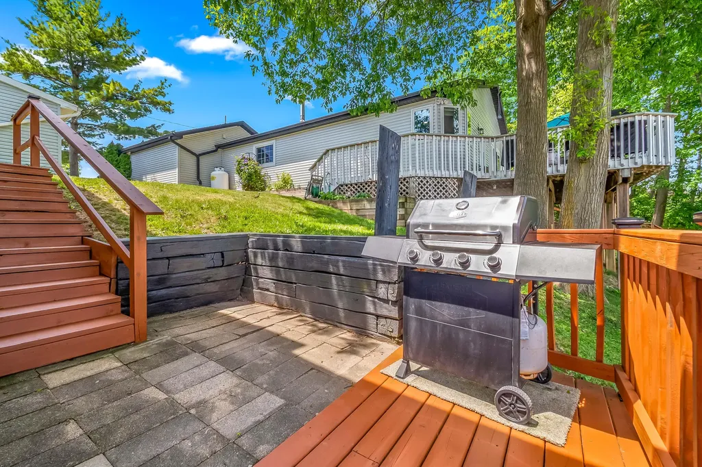 13854 Emens Drive Wright Township MI 49247