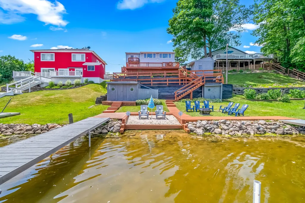 13854 Emens Drive Wright Township MI 49247