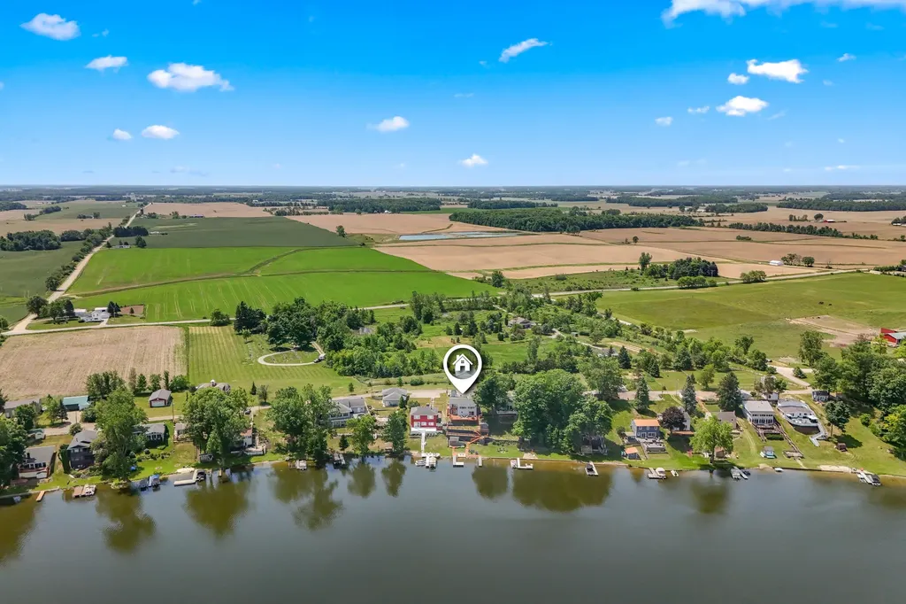 13854 Emens Drive Wright Township MI 49247