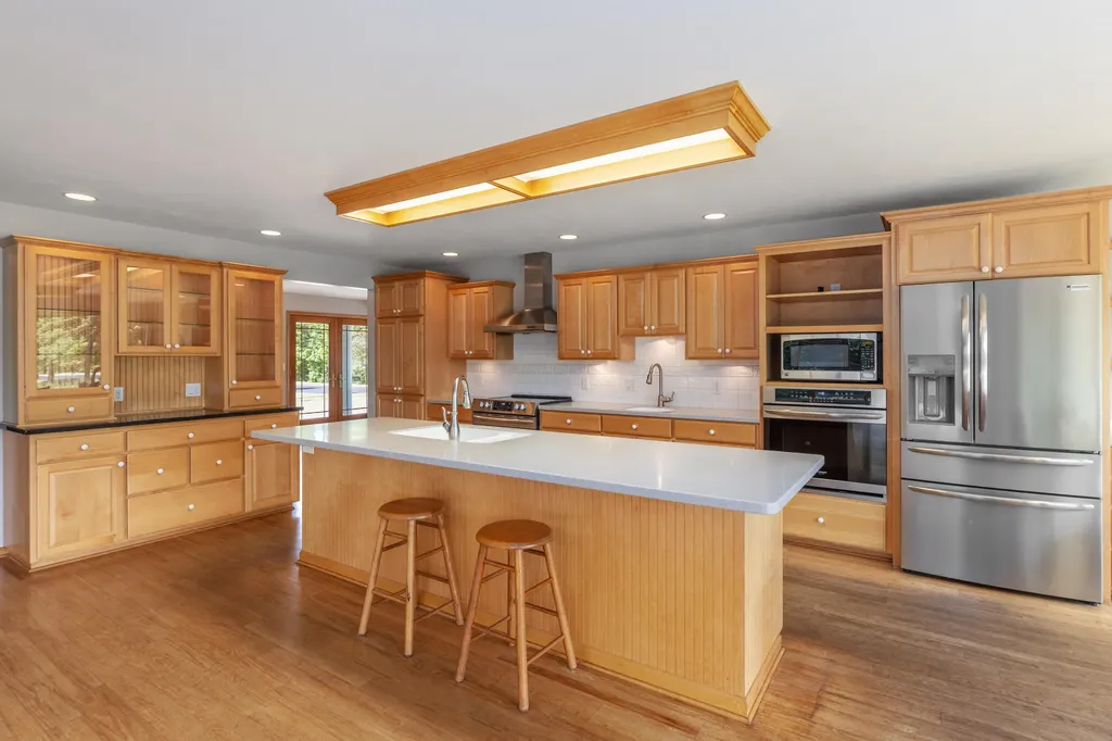 3252 N 160th Avenue Park Township MI 49424