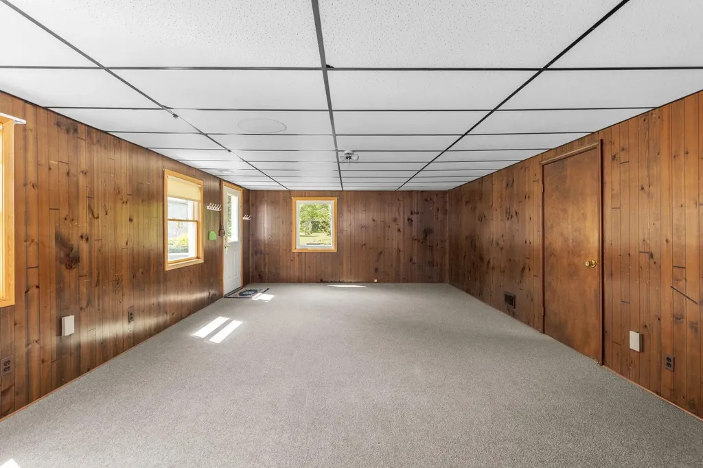 3252 N 160th Avenue Park Township MI 49424