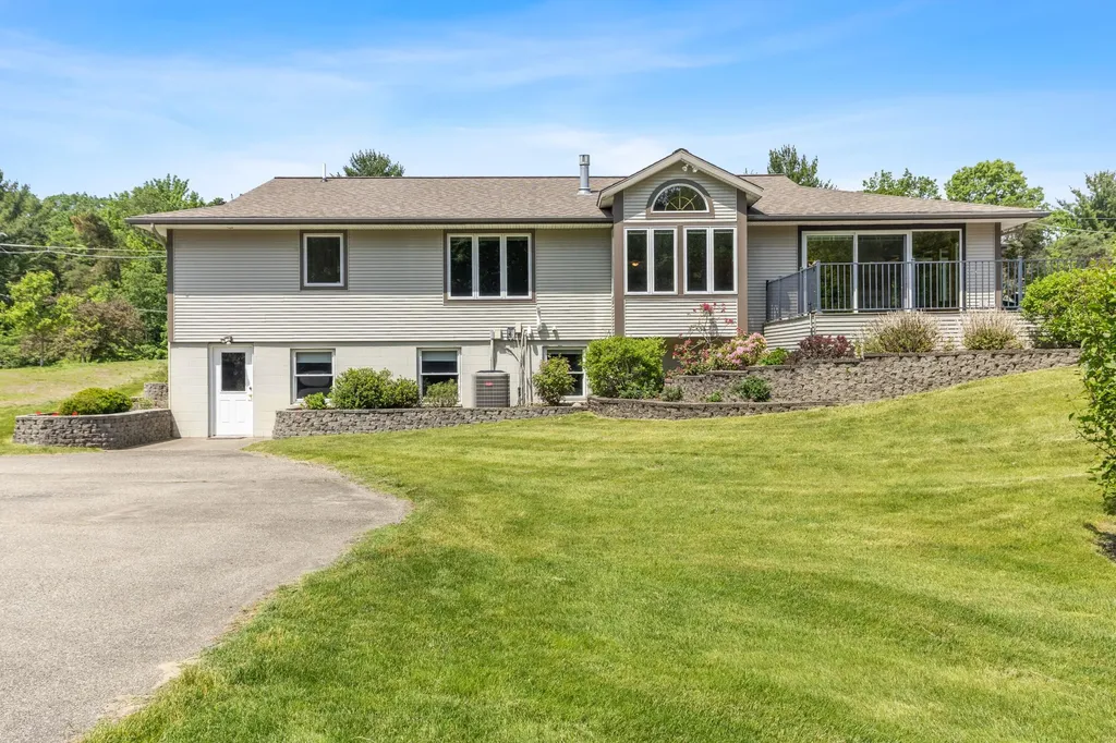 3252 N 160th Avenue Park Township MI 49424