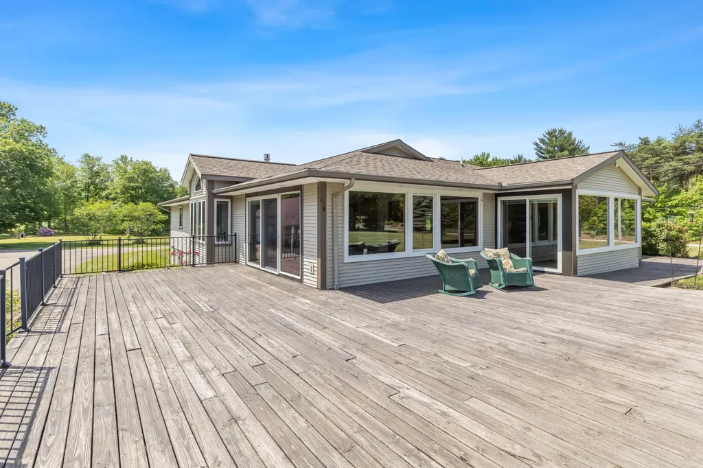 3252 N 160th Avenue Park Township MI 49424