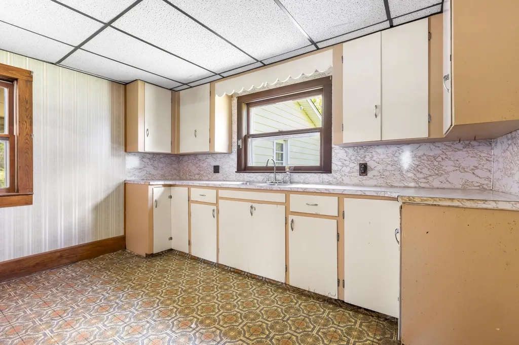 7500 Bilby Road Somerset Township MI 49249