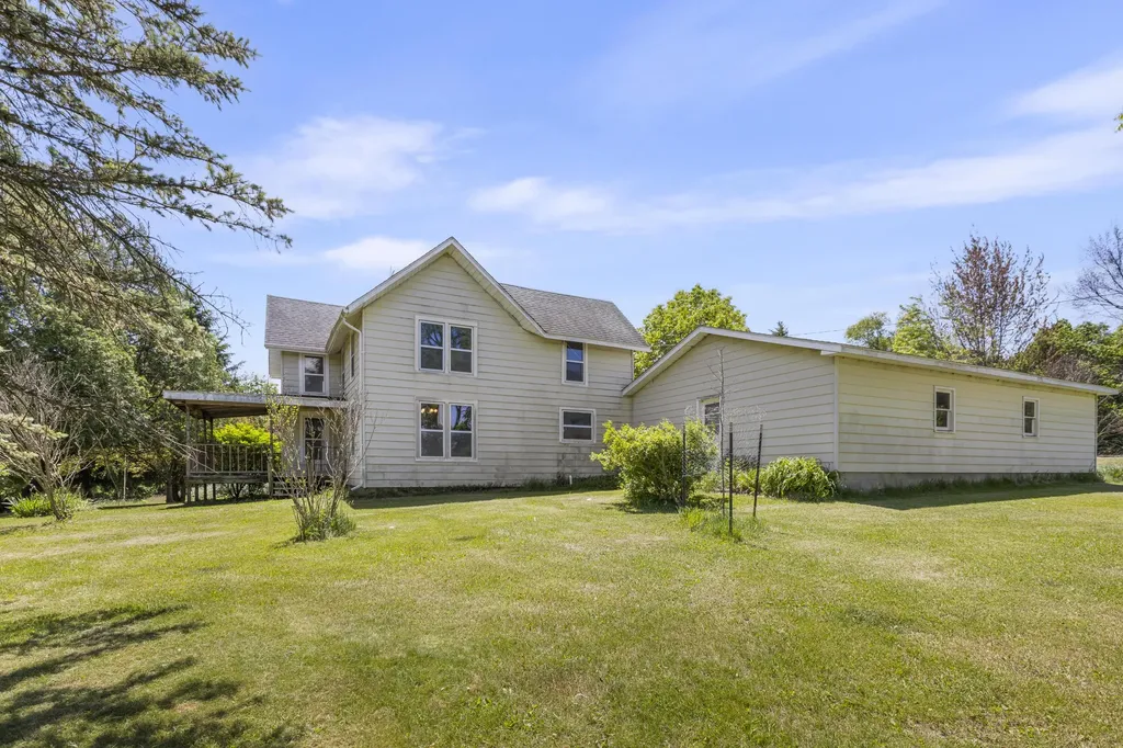 7500 Bilby Road Somerset Township MI 49249