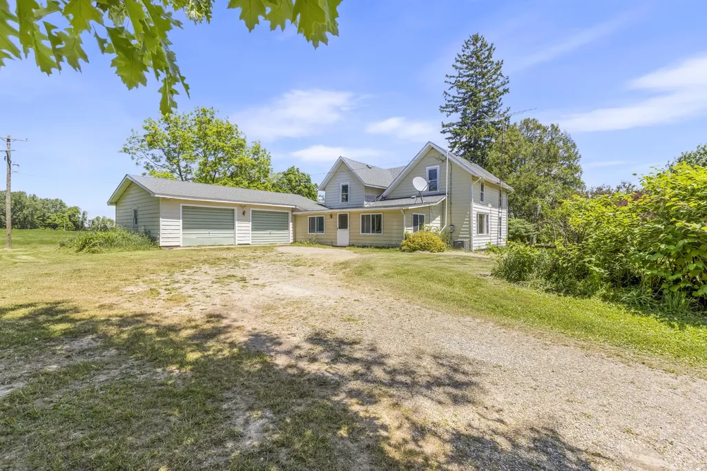 7500 Bilby Road Somerset Township MI 49249