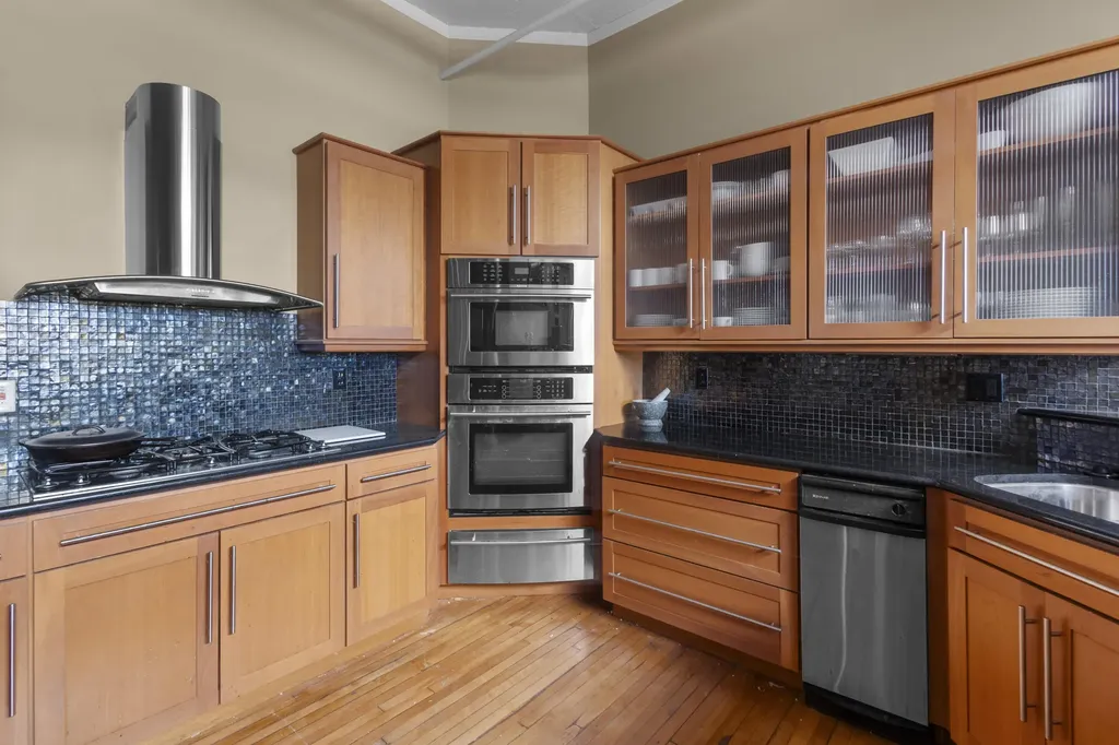 109 W Washington Avenue Jackson City MI 49201