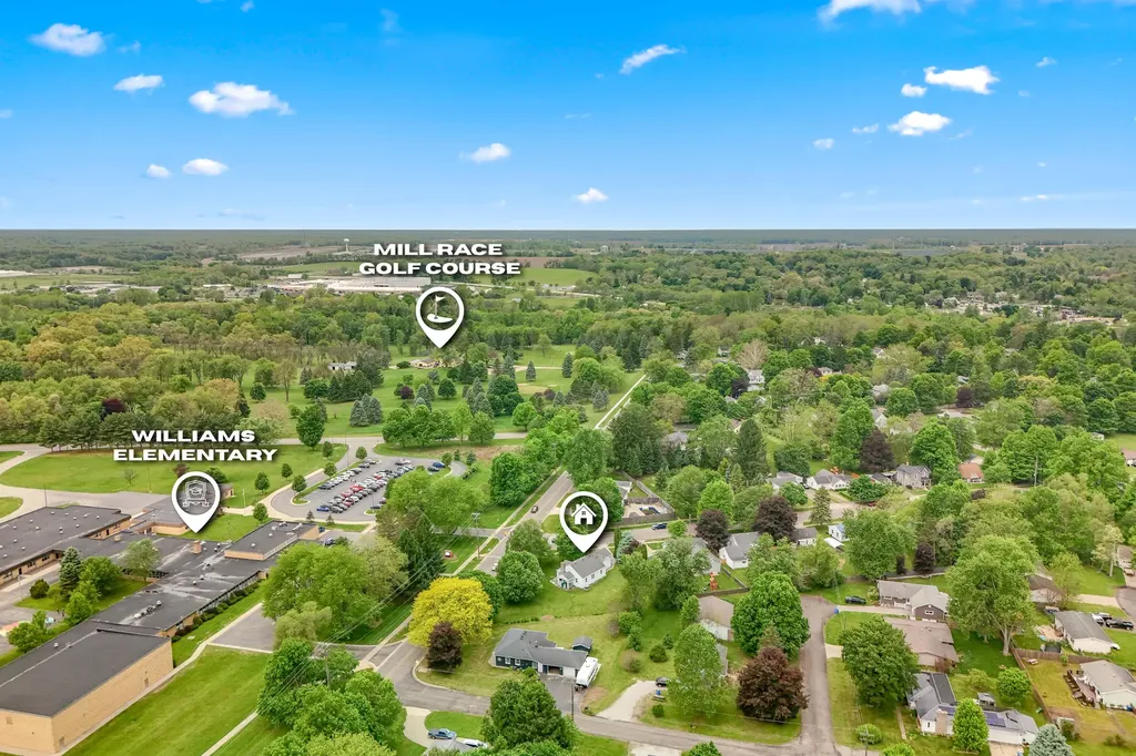 529 East Street Jonesville City MI 49250