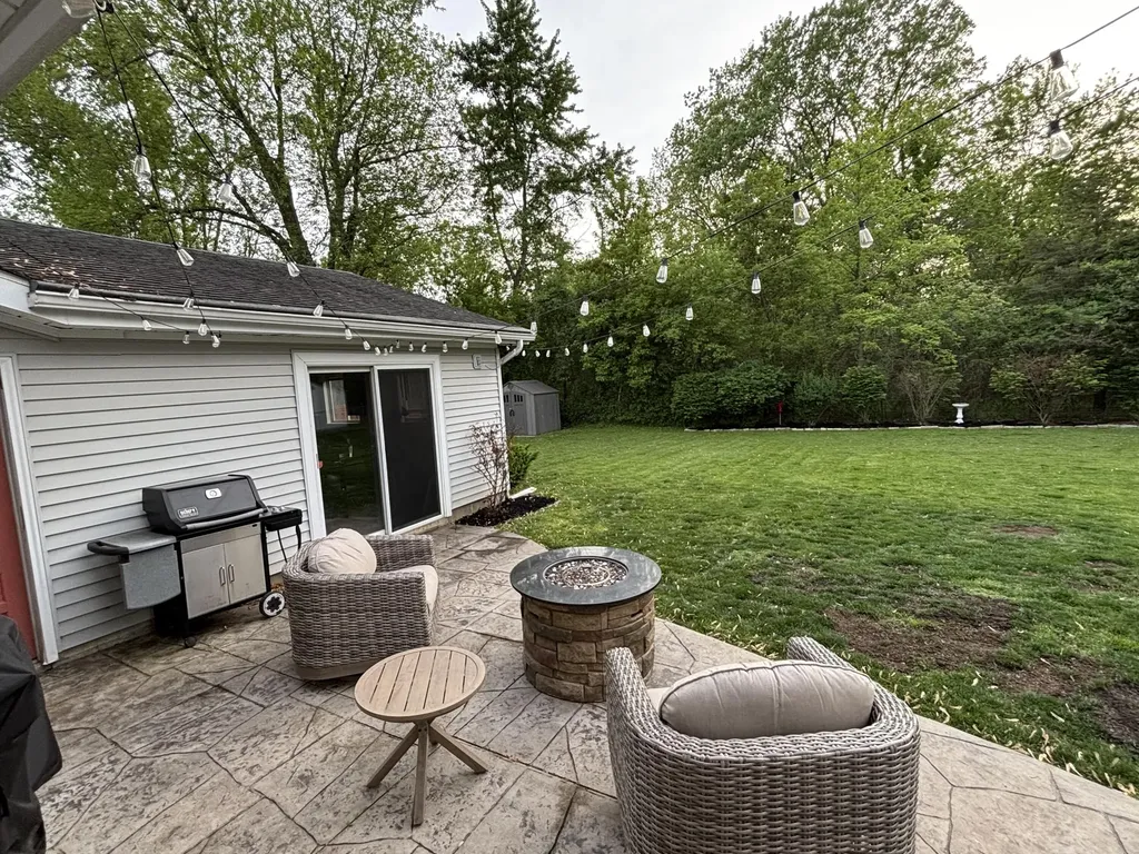 16124 Eskes Street Dewitt Charter Township MI 48906