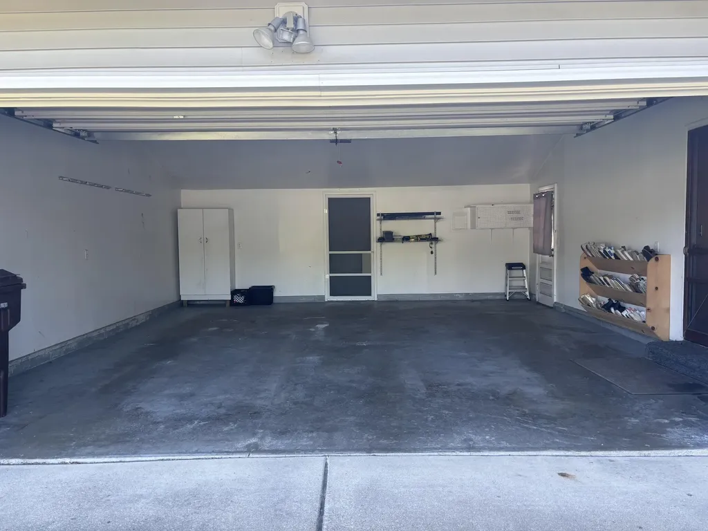 16124 Eskes Street Dewitt Charter Township MI 48906