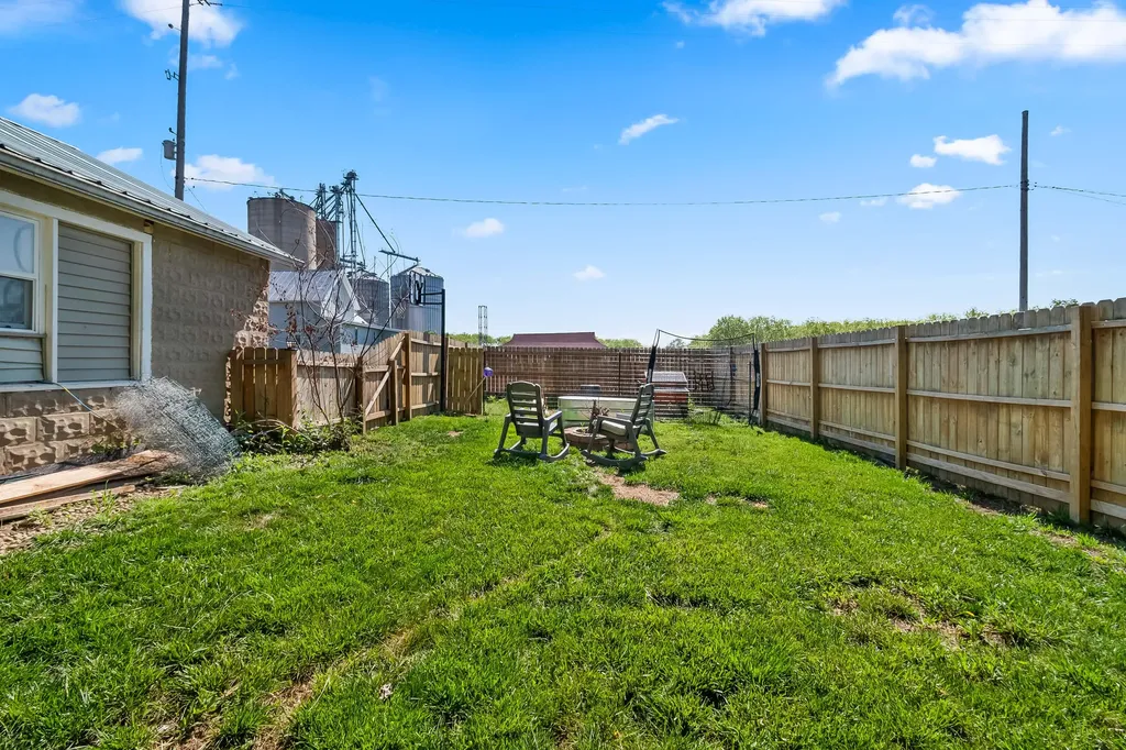 209 E Center Street Waldron Village MI 49288
