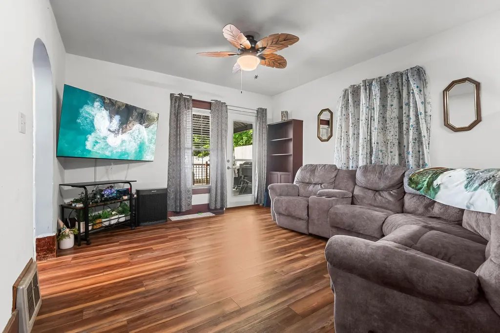 209 E Center Street Waldron Village MI 49288