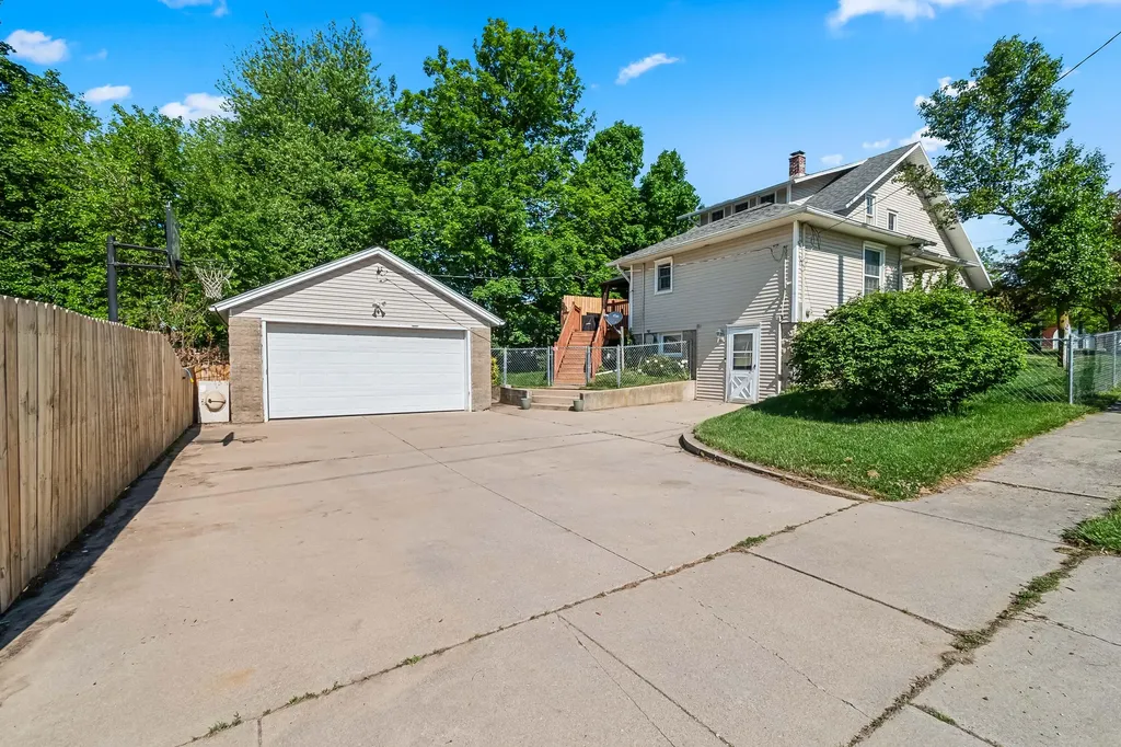 209 E Center Street Waldron Village MI 49288