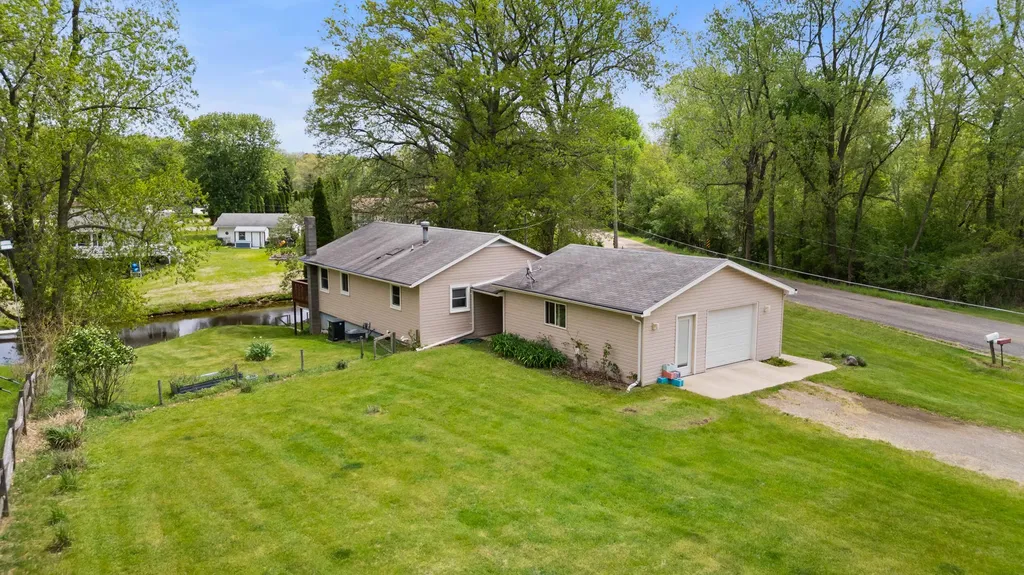 4330 Dawn Drive Adams Township MI 49242