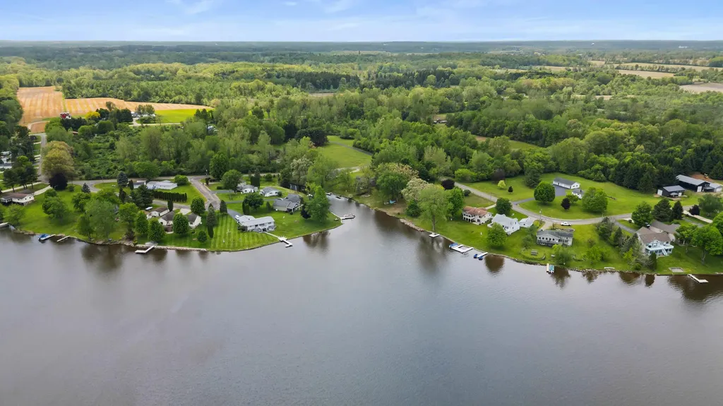 4330 Dawn Drive Adams Township MI 49242