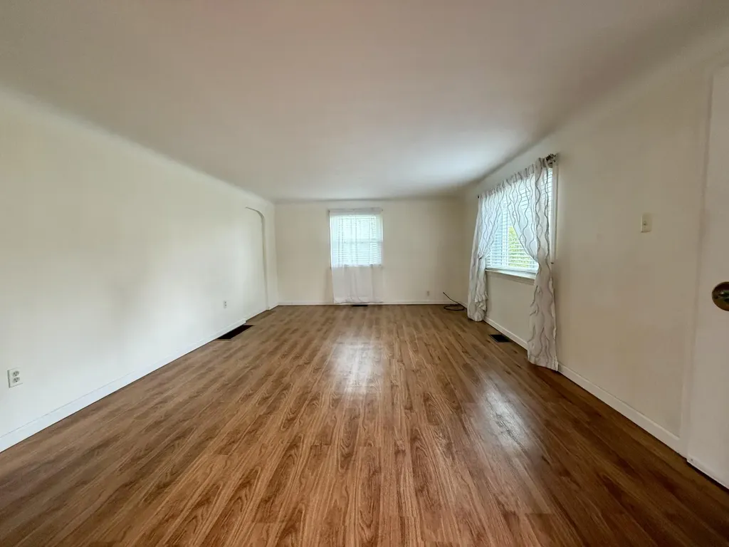 1 Lo Presto Avenue Hillsdale City MI 49242