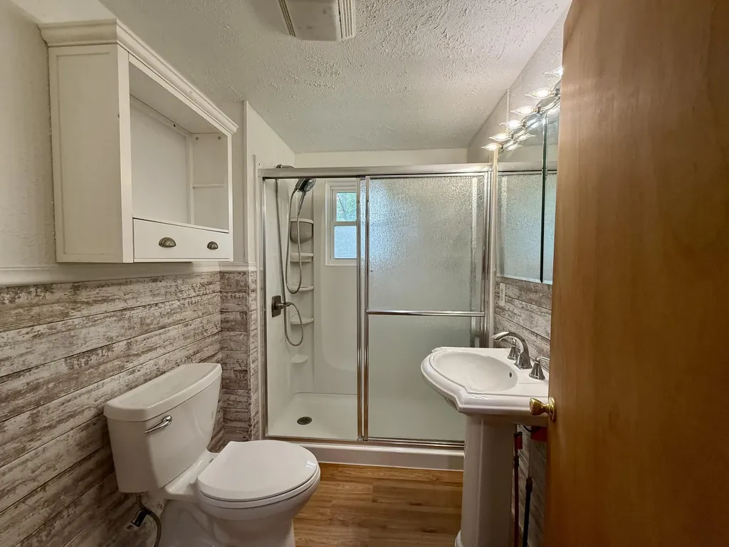 1 Lo Presto Avenue Hillsdale City MI 49242