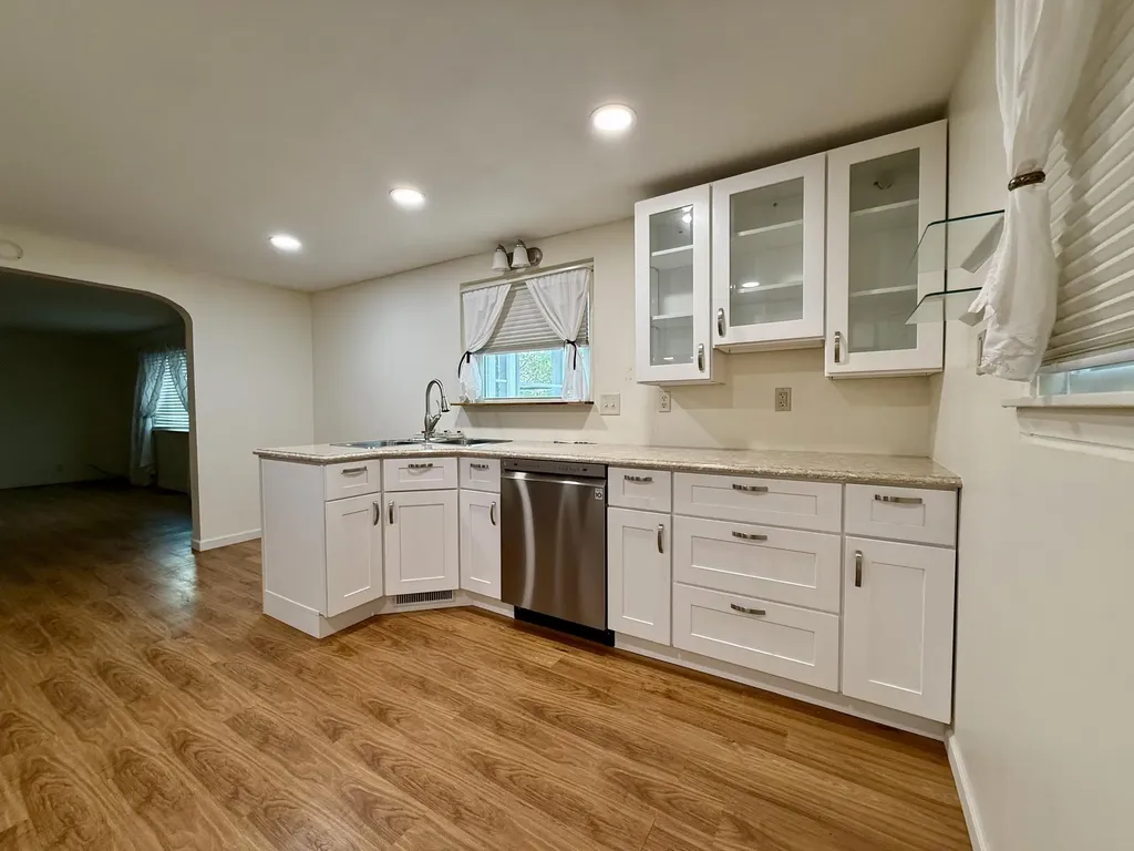 1 Lo Presto Avenue Hillsdale City MI 49242