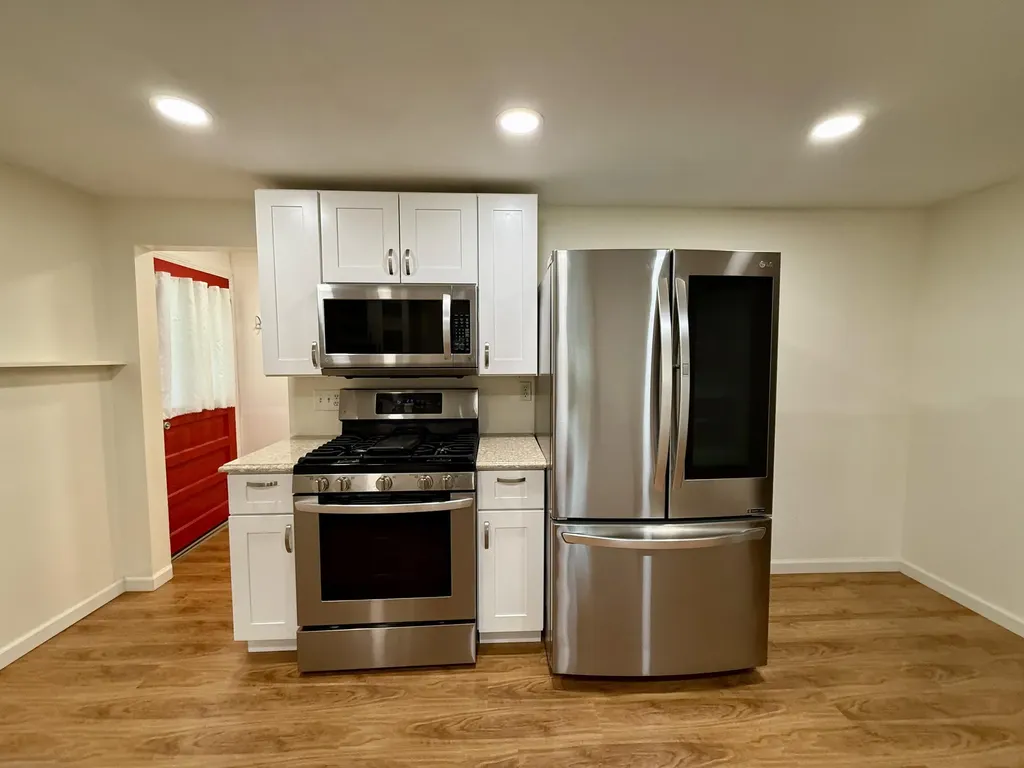 1 Lo Presto Avenue Hillsdale City MI 49242