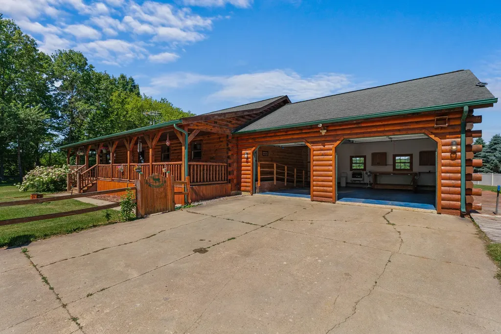 7470 Moreland Road Moscow Township MI 49250