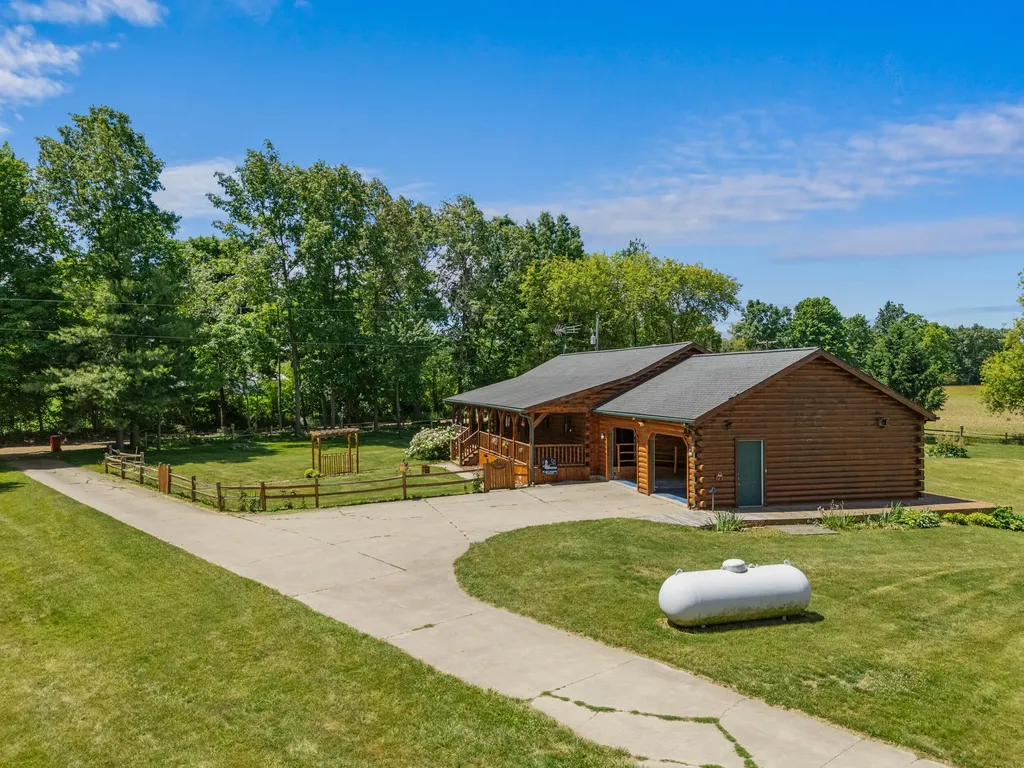 7470 Moreland Road Moscow Township MI 49250