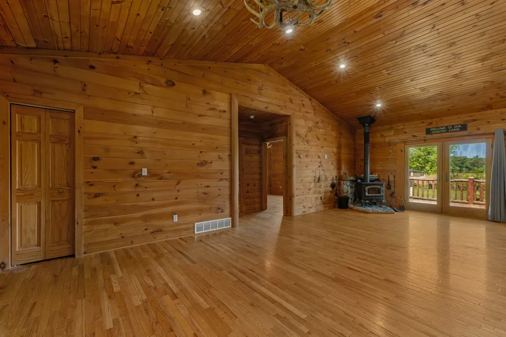 7470 Moreland Road Moscow Township MI 49250