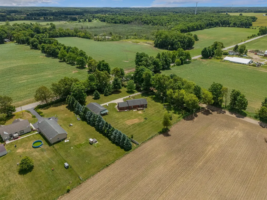 7470 Moreland Road Moscow Township MI 49250