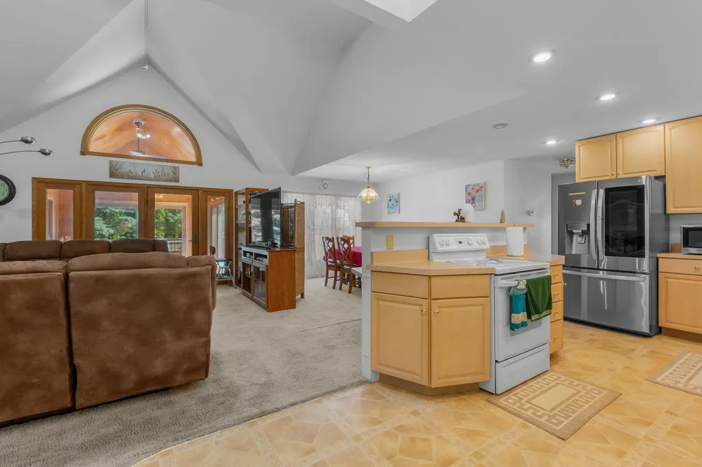 1016 Lukesport Road Quincy Township MI 49082