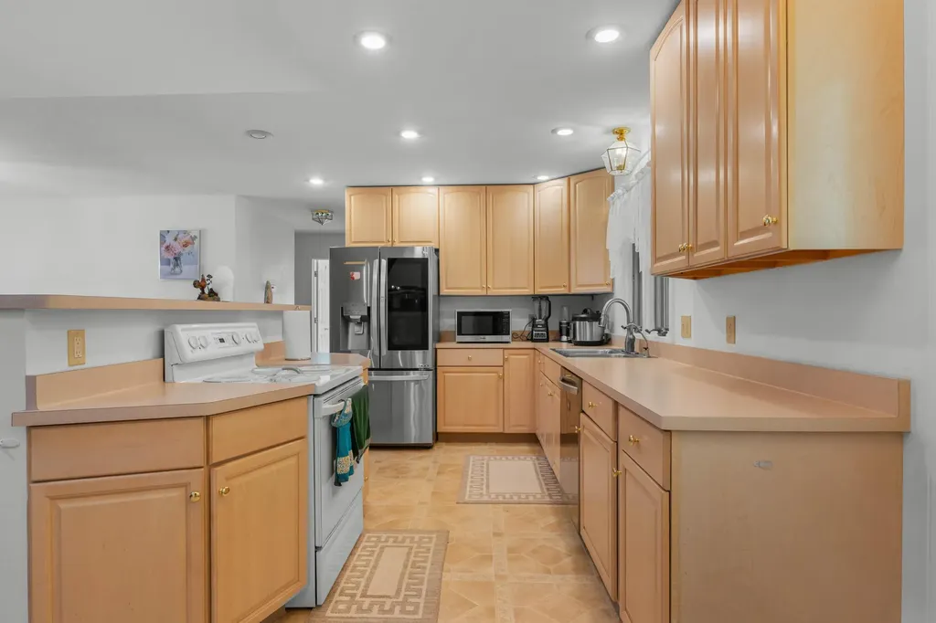 1016 Lukesport Road Quincy Township MI 49082