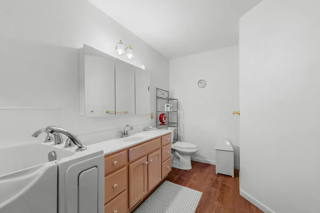 1016 Lukesport Road Quincy Township MI 49082