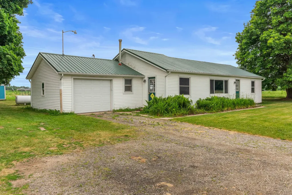 5651 W Chicago Road Allen Township MI 49250