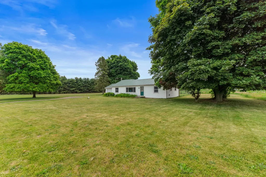 5651 W Chicago Road Allen Township MI 49250