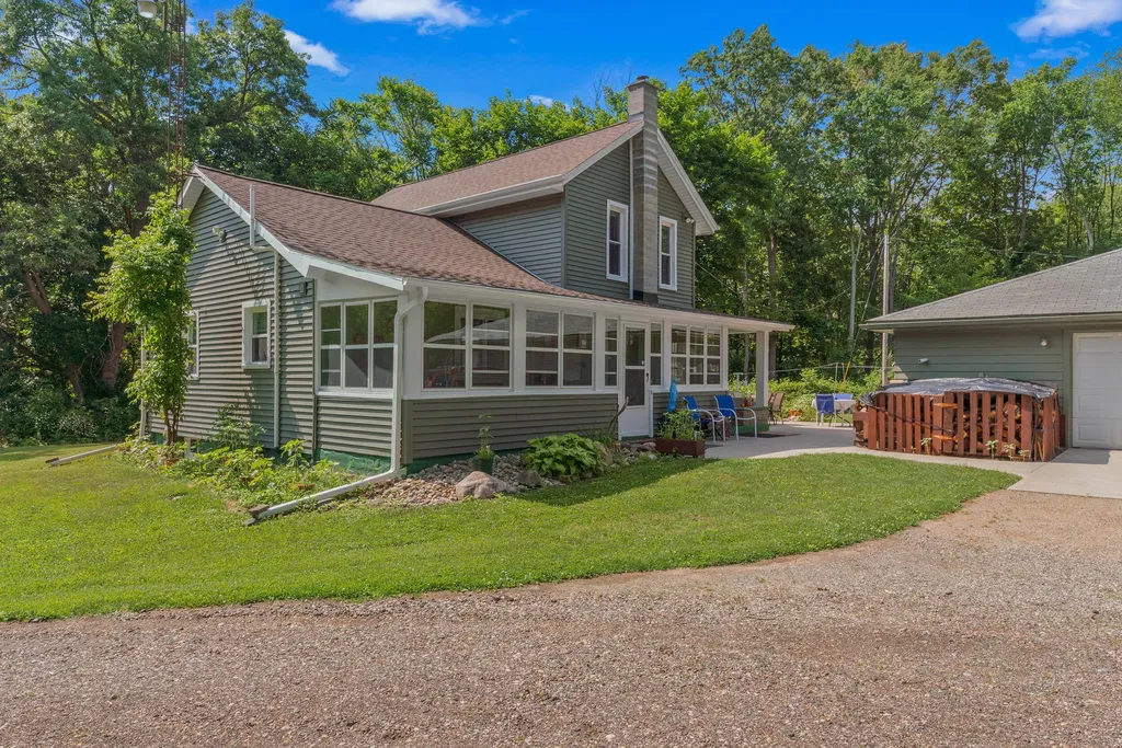 9837 Easton Road Rives Township MI 49277