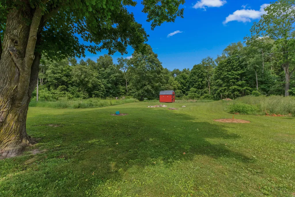 9837 Easton Road Rives Township MI 49277