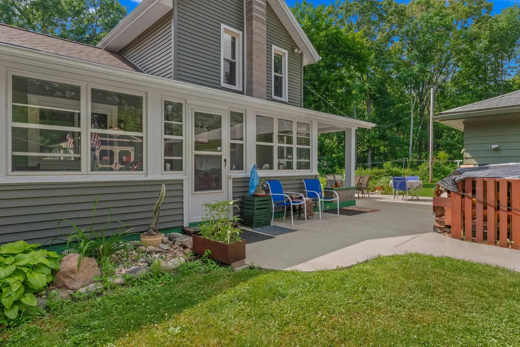 9837 Easton Road Rives Township MI 49277