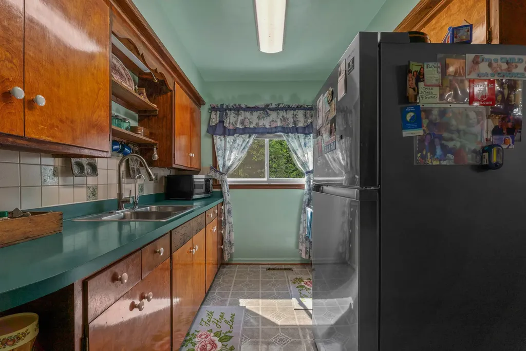9837 Easton Road Rives Township MI 49277