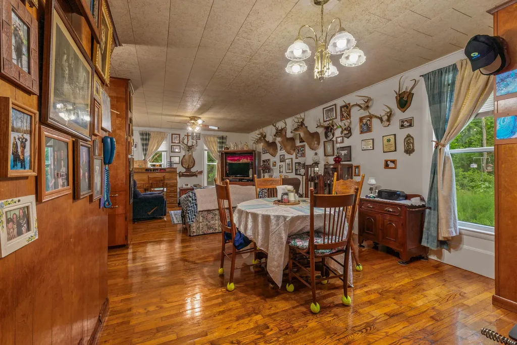 9837 Easton Road Rives Township MI 49277