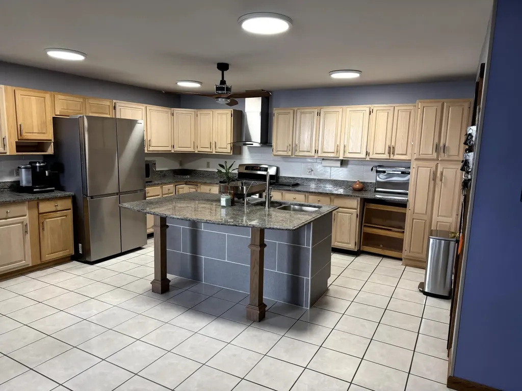 2454 Oakwood Drive Jefferson Township MI 49242