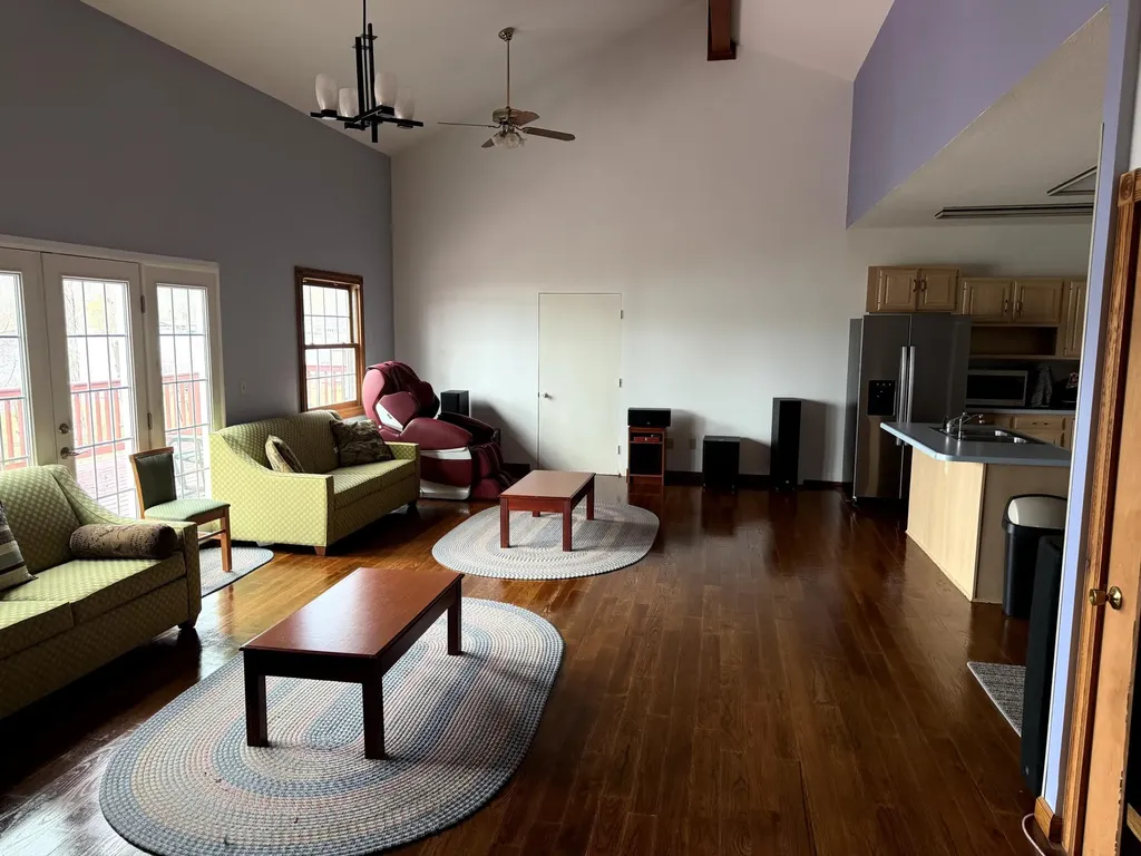 2454 Oakwood Drive Jefferson Township MI 49242