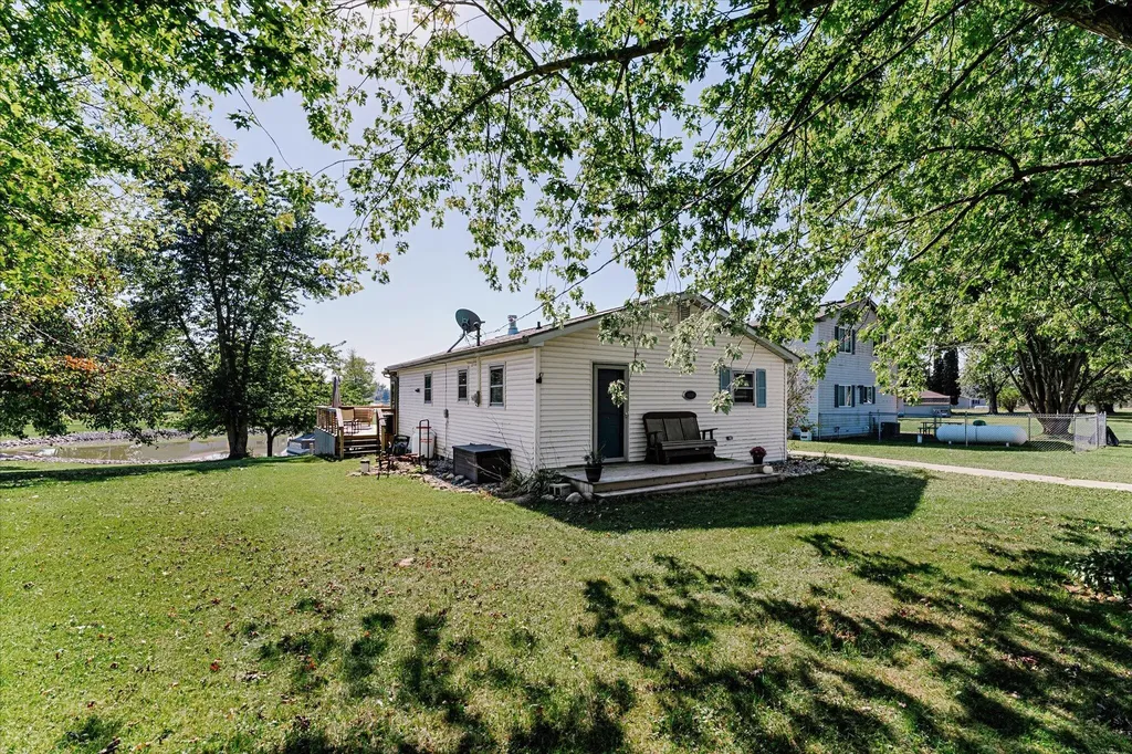 14689 W Merry Drive Amboy Township MI 49232