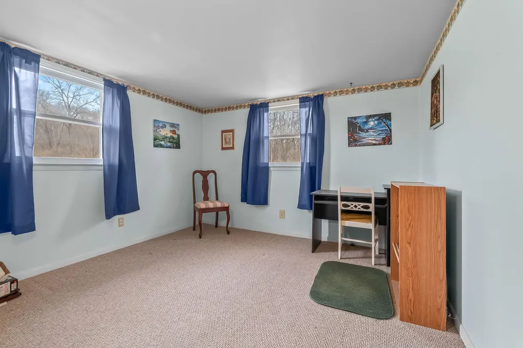 104 Mcclellan Street Hillsdale City MI 49242
