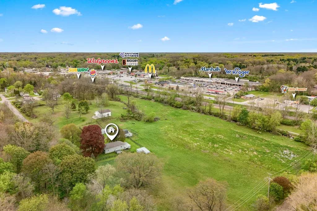104 Mcclellan Street Hillsdale City MI 49242
