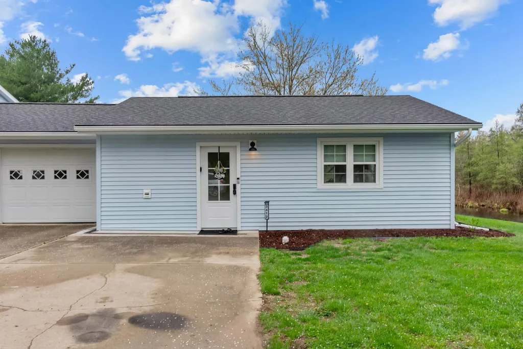 3412 Briar Jefferson Township MI 49266