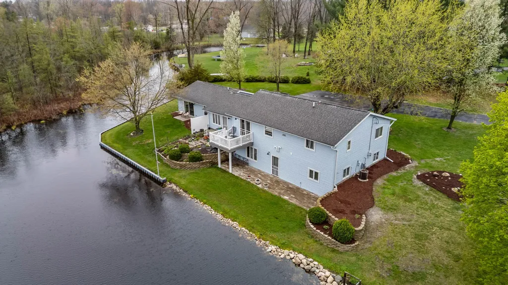 3412 Briar Jefferson Township MI 49266