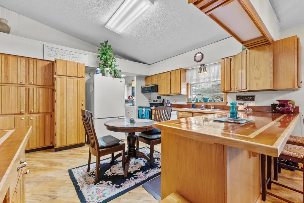 3412 Briar Jefferson Township MI 49266