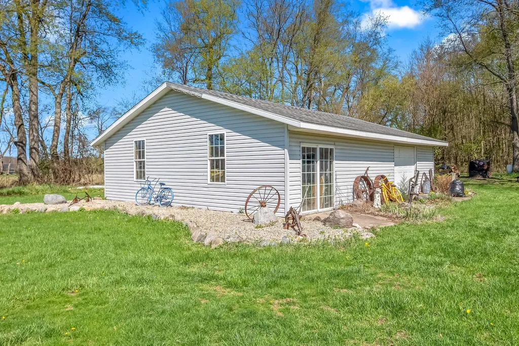 320 Jonesville Road Jonesville City MI 49250