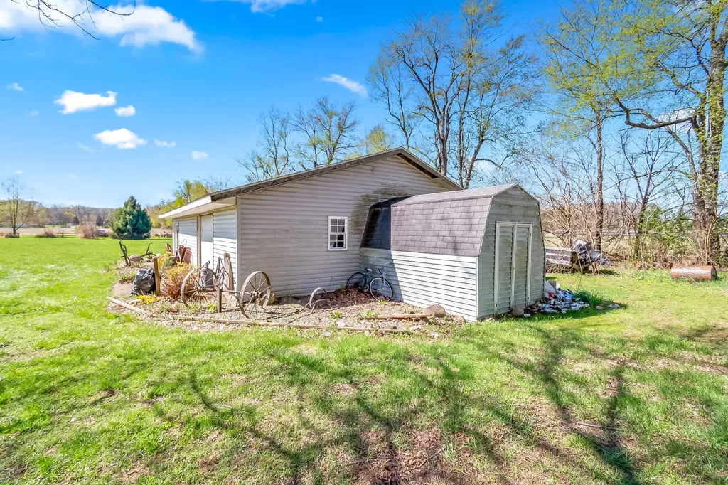 320 Jonesville Road Jonesville City MI 49250