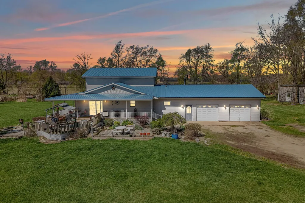 320 Jonesville Road Jonesville City MI 49250