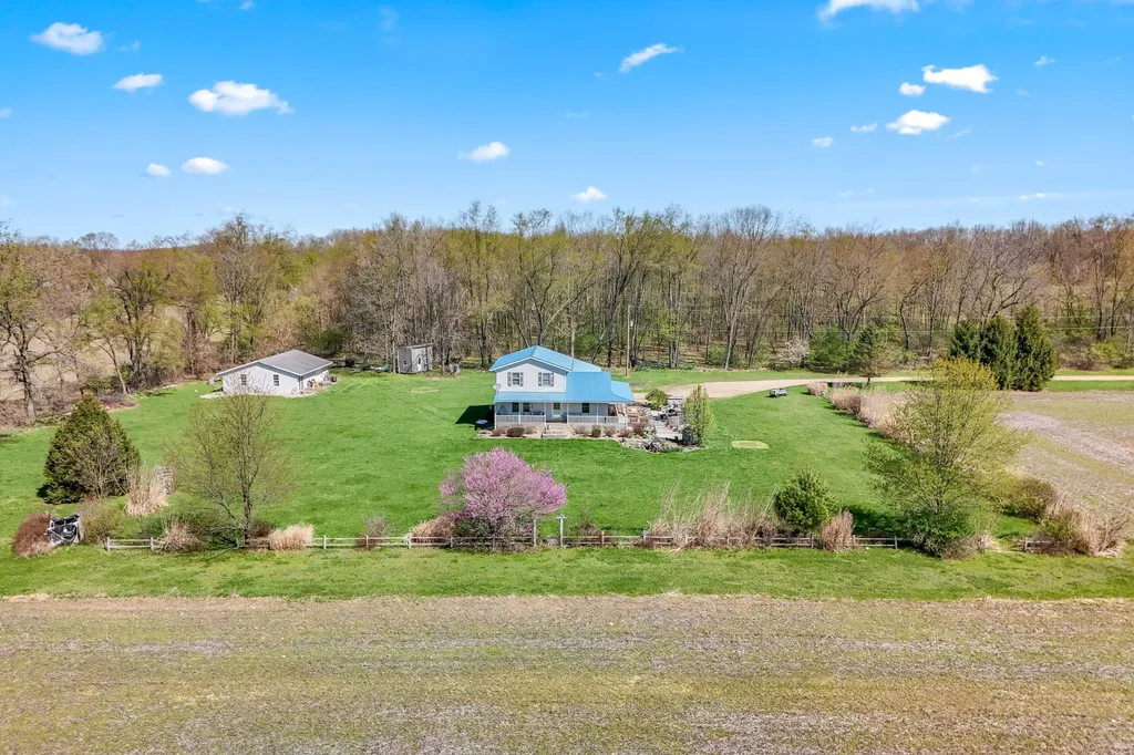 320 Jonesville Road Jonesville City MI 49250