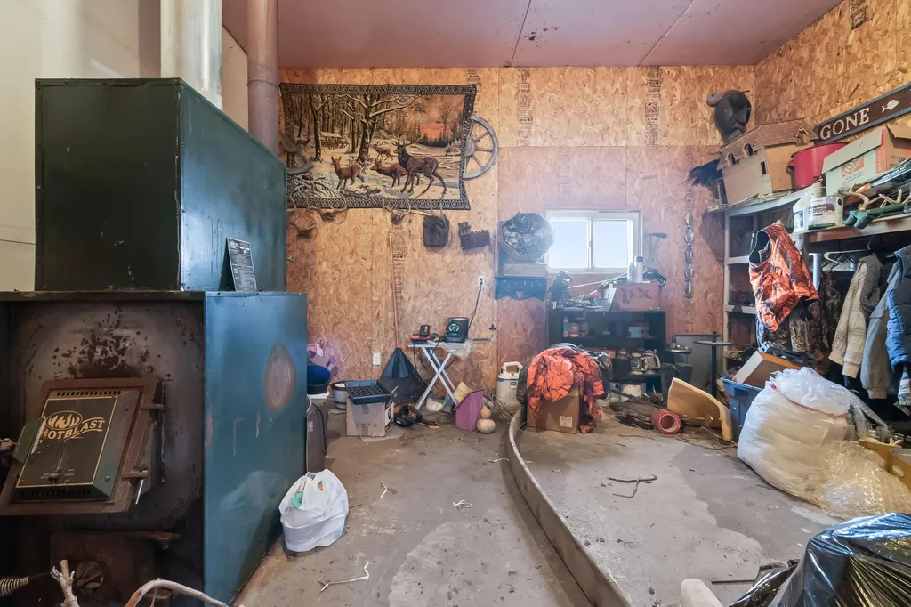 320 Jonesville Road Jonesville City MI 49250